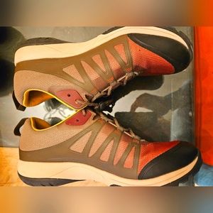 Dansko women Paisley